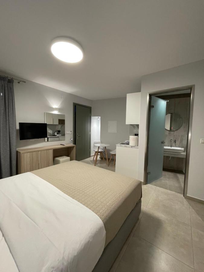 Anax Apartment Parga